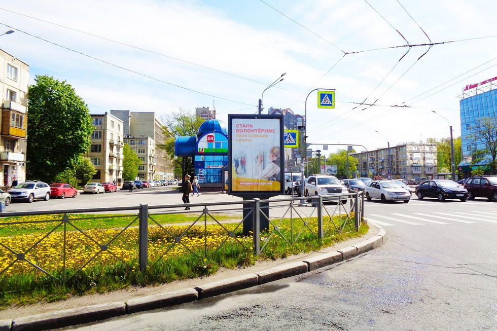 Фотография рекламного носителя, тип: Ситиформат 1.8x1.2, адрес: Ленинский пр-т., д.162 Х Конституции пл., Санкт-Петербург, Россия. Сторона Б №633010