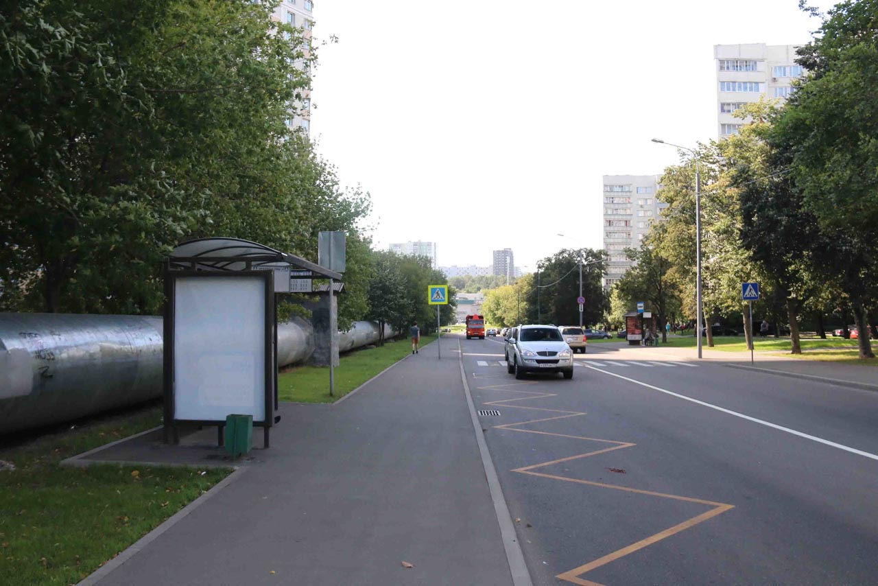 Фотография рекламного носителя, тип: Остановка 1.8x1.2, адрес: Михневская ул., ост. "Бирюлевская ул., 58", Москва, Россия. Сторона Б №929708