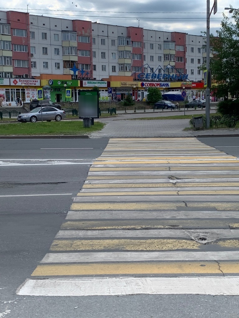 Фотография рекламного носителя, тип: Ситиформат 1.8x1.2, адрес: Ленина пр-т. Х Магистральная ул., Сургут, Ханты-Мансийский автономный округ – Югра, Россия. Сторона А №960262