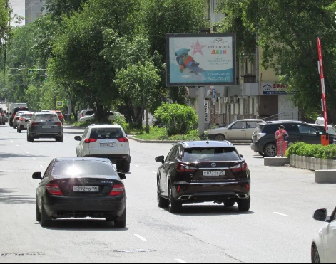 Фотография рекламного носителя, тип: Ситиборд 2.7x3.7, адрес: Мамина - Сибиряка ул., д.38, Екатеринбург, Свердловская область, Россия. Сторона A1-A6 №809518