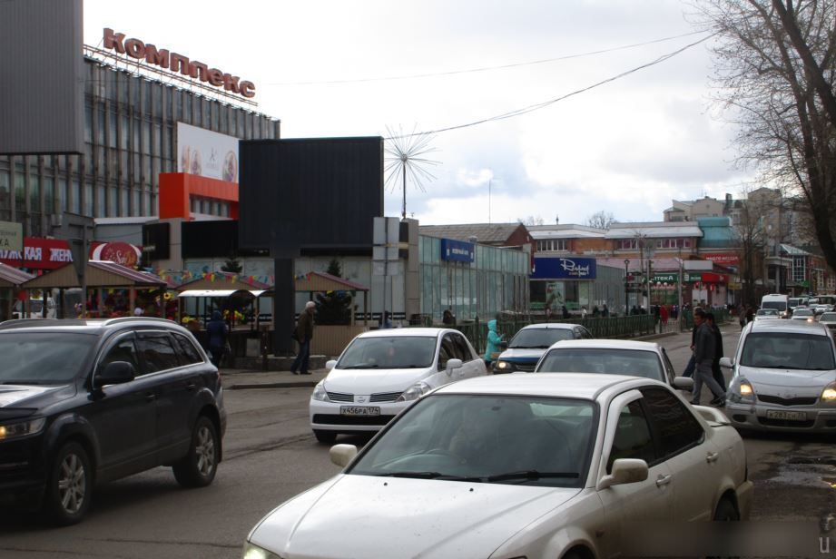 Фотография рекламного носителя, тип: Ситиборд 2.7x3.7, адрес: Дзержинского ул. Х Фурье ул., Иркутск, Иркутская область, Россия. Сторона Б №649893