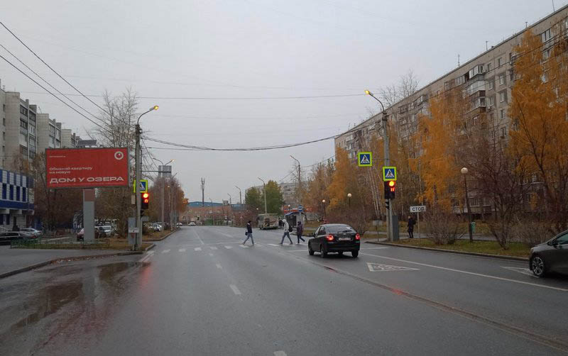 Фотография рекламного носителя, тип: Билборд 3x6, адрес: Газовиков ул., д.12, Тюмень, Тюменская область, Россия. Сторона B1-B3 №953882