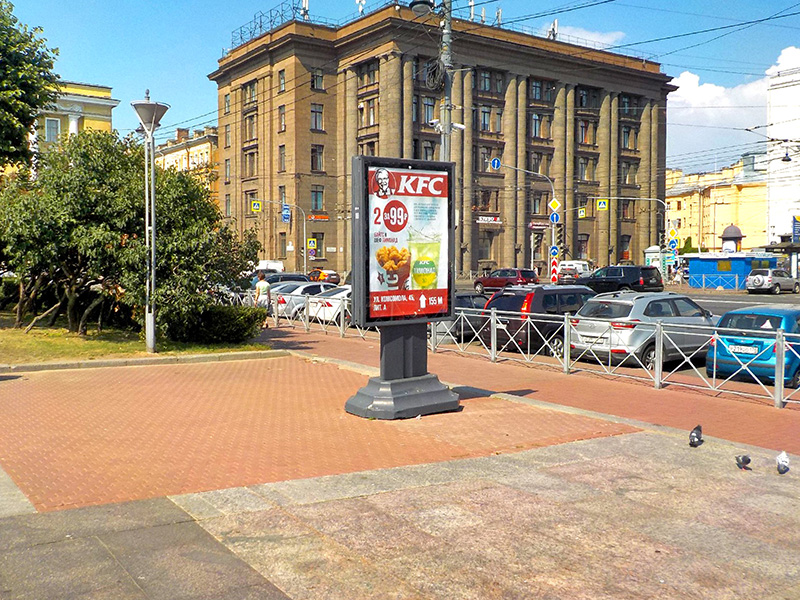 Фотография рекламного носителя, тип: Ситиформат 1.8x1.2, адрес: Ленина пл., д.6, Санкт-Петербург, Россия. Сторона B №1094448
