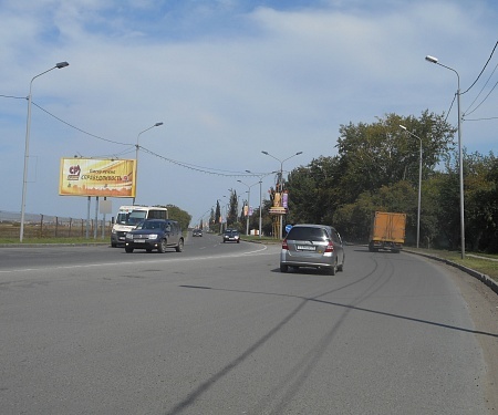 Фотография рекламного носителя, тип: Билборд 3x6, адрес: 60 лет Победы ул., в Аэропорт, поз.1, Омск, Омская область, Россия. Сторона В1-В3 №380009