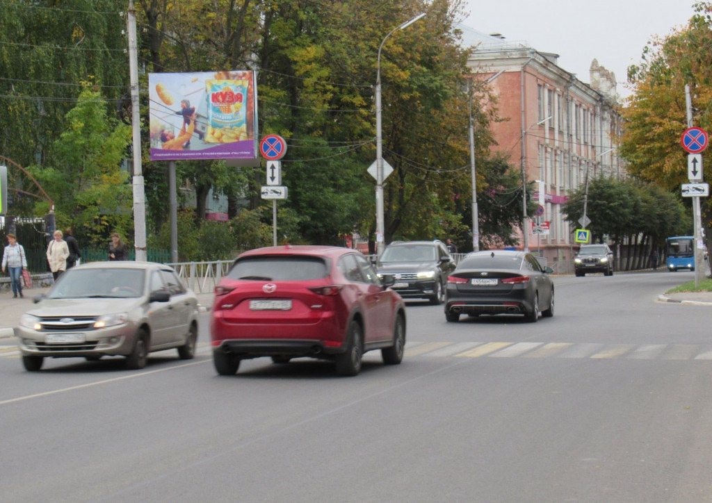 Фотография рекламного носителя, тип: Ситиборд 2.7x3.7, адрес: Свободы ул., д.3, Рязань, Рязанская область, Россия. Сторона Б №595637