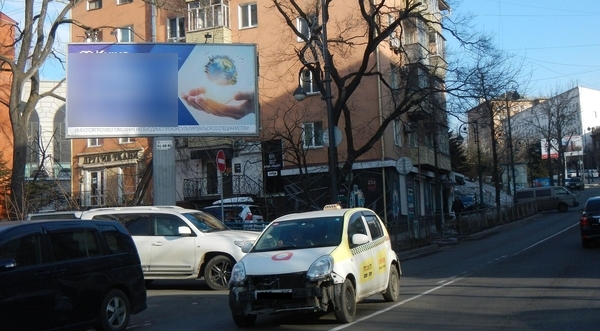 Фотография рекламного носителя, тип: Билборд 3x6, адрес: Семёновская ул., д.25а, Владивосток, Приморский край, Россия. Сторона Б №774881