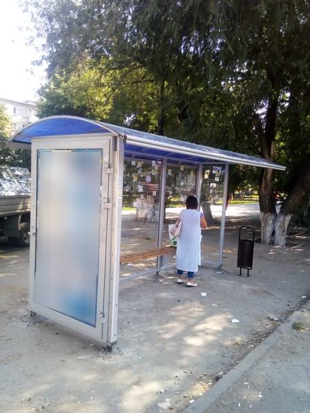 Фотография рекламного носителя, тип: Остановка 1.8x1.2, адрес: Астраханская ул. Х Б. Горная ул., ост. ЦКР, поз.2, Саратов, Саратовская область, Россия. Сторона Б №837746