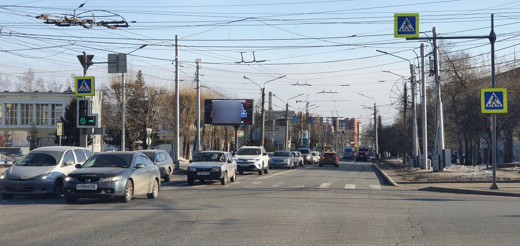 Фотография рекламного носителя, тип: Билборд 3x6, адрес: Свободный пр-т., д.48, Красноярск, Красноярский край, Россия. Сторона Б1-Б10 №961571