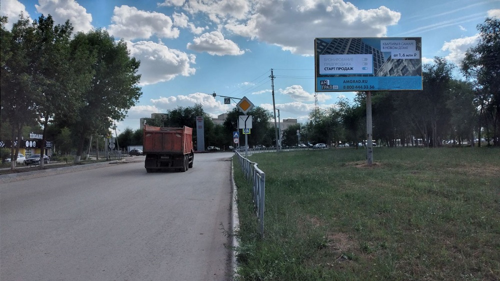 Фотография рекламного носителя, тип: Билборд 3x6, адрес: Нефтегорск г., Нефтяников ул., д.44, Самара, Самарская область, Россия. Сторона А №591988