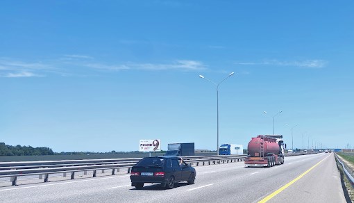 Фотография рекламного носителя, тип: Билборд 3x6, адрес: М-4 "Дон" а/д, 1312 000м, Краснодар, Краснодарский край, Россия. Сторона Б №704282