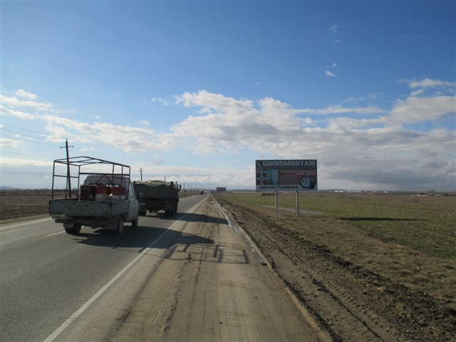 Фотография рекламного носителя, тип: Билборд 3x6, адрес: Крымск-Славянск-на-Кубани а/д, 125 450м, Крымск, Краснодарский край, Россия. Сторона А №1020859