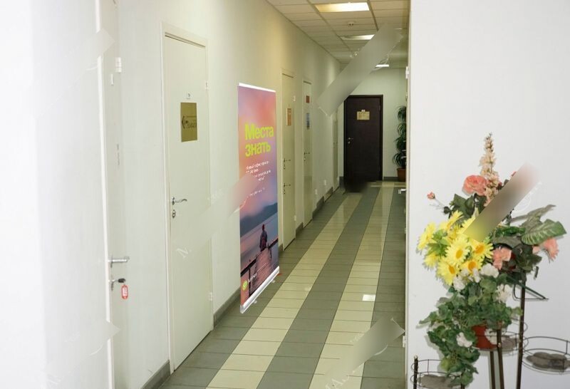 Фотография рекламного носителя, тип: Постер/баннер, адрес: Бизнес-центр «ДЕЛОВОЙ ЦЕНТР», Социалистическая ул., д.88, Ростов-на-Дону, Ростовская область, Россия. Сторона/вариант №978127