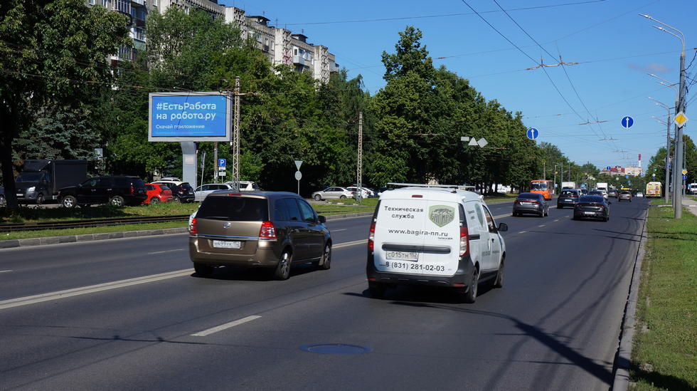 Фотография рекламного носителя, тип: Билборд 3x6, адрес: Коминтерна ул., д.10, Нижний Новгород, Нижегородская область, Россия. Сторона B1-B10 №768919