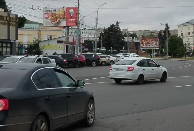 Фотография рекламного носителя, тип: Билборд 3x6, адрес: Привокзальная пл., д.1а, Саратов, Саратовская область, Россия. Сторона А2 №717967