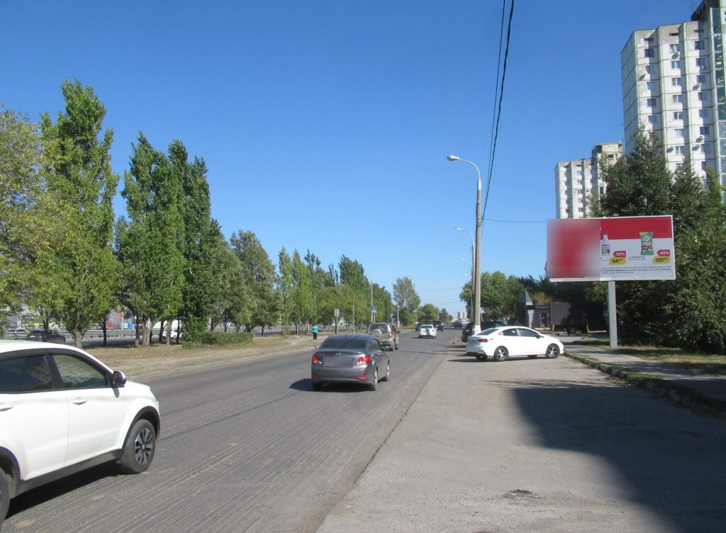 Фотография рекламного носителя, тип: Билборд 3x6, адрес: Землячки ул., д.68А, Волгоград, Волгоградская область, Россия. Сторона A №1000457
