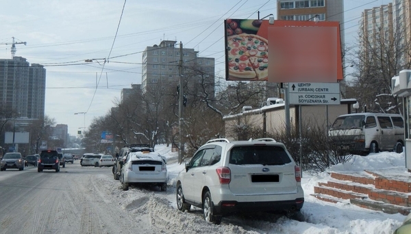 Фотография рекламного носителя, тип: Билборд 3x6, адрес: Океанский пр-т., д.111, кинотеатр "New Wave", Владивосток, Приморский край, Россия. Сторона А №767258
