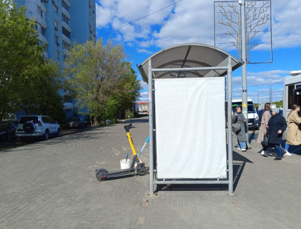 Фотография рекламного носителя, тип: Остановка 1.8x1.2, адрес: Московское ш. Х Ташкентская ул., Самара, Самарская область, Россия. Сторона B2 №830128