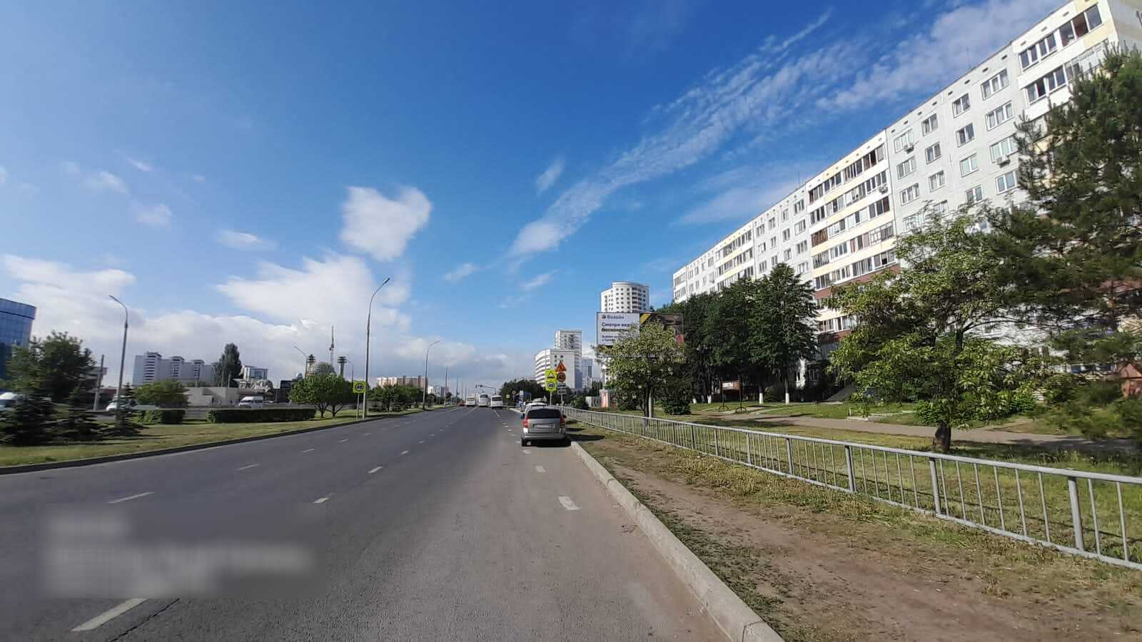 Фотография рекламного носителя, тип: Билборд 3x6, адрес: Сююмбике пр-т., ост.Центр, Набережные Челны, Республика Татарстан, Россия. Сторона A №869347