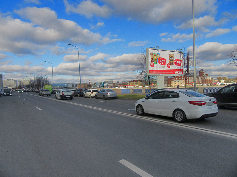 Фотография рекламного носителя, тип: Билборд 3x6, адрес: Аптекарская наб., д.8, Санкт-Петербург, Россия. Сторона A №635431