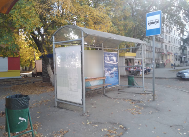 Фотография рекламного носителя, тип: Остановка 1.8x1.2, адрес: Металлургов пр-т., д.29 Х Советская ул., Самара, Самарская область, Россия. Сторона В2 №1079972