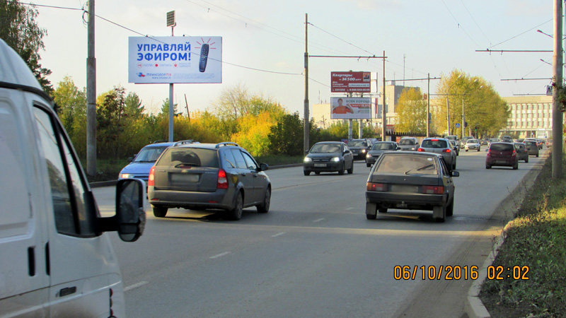 Фотография рекламного носителя, тип: Билборд 3x6, адрес: Победы пр-т. X Кадочникова ул., Каменск-Уральский, Свердловская область, Россия. Сторона B №1013163