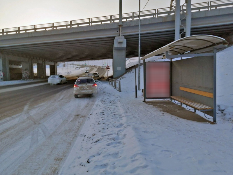 Фотография рекламного носителя, тип: Остановка 1.8x1.2, адрес: Чкалова ул., ост. Николаевский мост, поз.1, Красноярск, Красноярский край, Россия. Сторона А №1098302