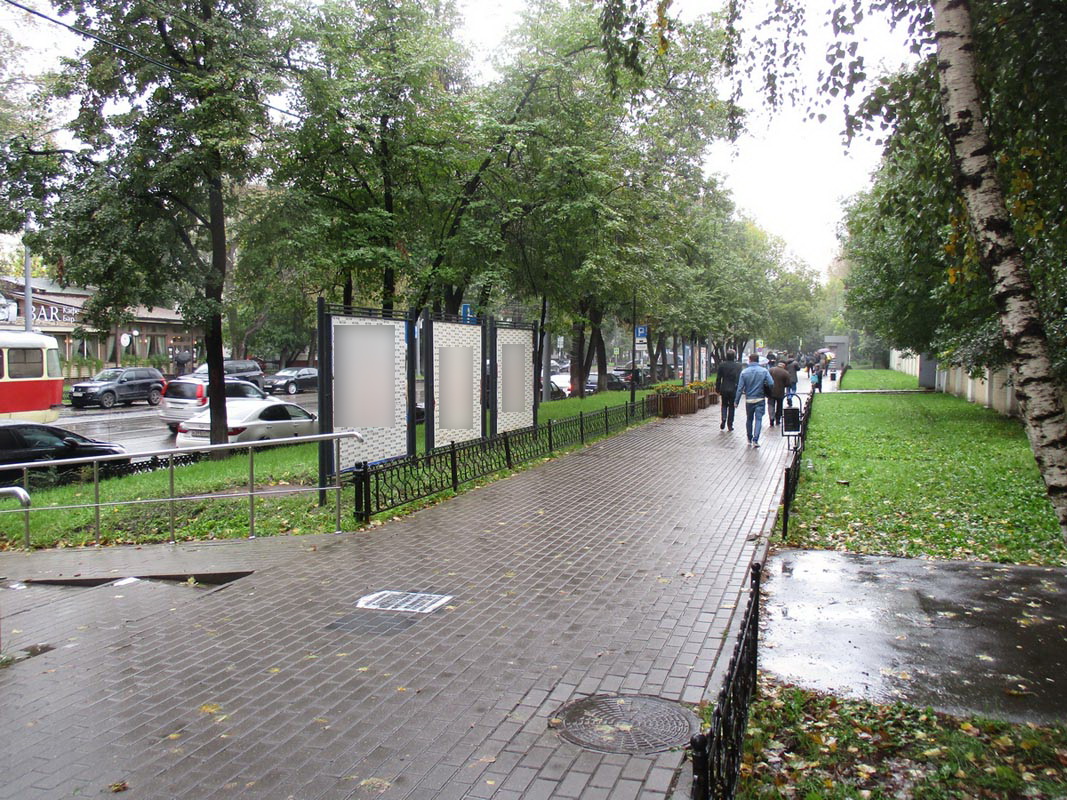 Фотография рекламного носителя, тип: Афиша 1.75x1.8, адрес: Шаболовка ул., д.40, поз.1, Москва, Россия. Сторона А2 №866667