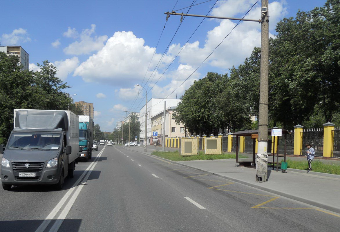 Фотография рекламного носителя, тип: Афиша 1.75x1.8, адрес: Авиамоторная ул., д.59, стенд 1, Москва, Россия. Сторона А1 №864955