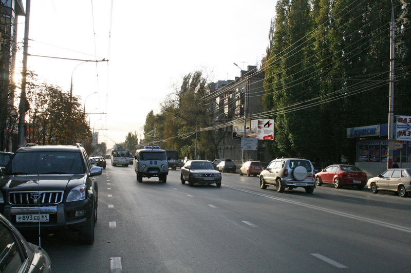 Фотография рекламного носителя, тип: Билборд 3x6, адрес: Чернышевского ул. Х Новоузенская ул., Саратов, Саратовская область, Россия. Сторона A №418378