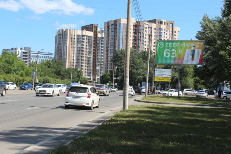 Фотография рекламного носителя, тип: Билборд 3x6, адрес: Взлетная ул., д.3, поз.2, Красноярск, Красноярский край, Россия. Сторона А1-А3 №820603