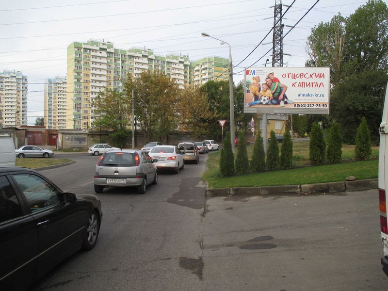 Фотография рекламного носителя, тип: Билборд 3x6, адрес: Трудовой Славы ул. Х Автолюбителей ул., Краснодар, Краснодарский край, Россия. Сторона А №492623