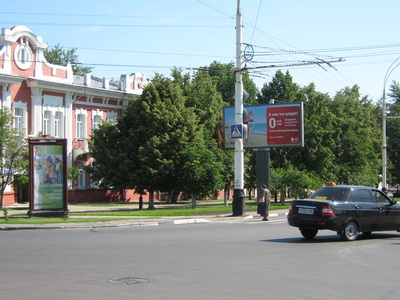 Фотография рекламного носителя, тип: Пиллар 3x1.4, адрес: Интернациональная ул., д.93, Тамбов, Тамбовская область, Россия. Сторона Б №460624