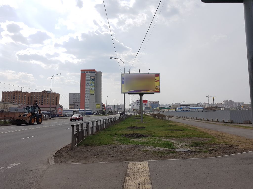 Фотография рекламного носителя, тип: Билборд 3x6, адрес: Взлётная ул., д.38/1, Красноярск, Красноярский край, Россия. Сторона А1-А3 №981355