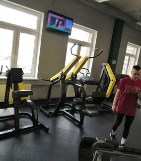 Фотография рекламного носителя, тип: Видеоэкран, адрес: Фитнес-центр «Fitness House в Мурино», Мурино пос., Шувалова ул., д.11, Ленинградская область, Россия. Сторона/вариант 4 №981210