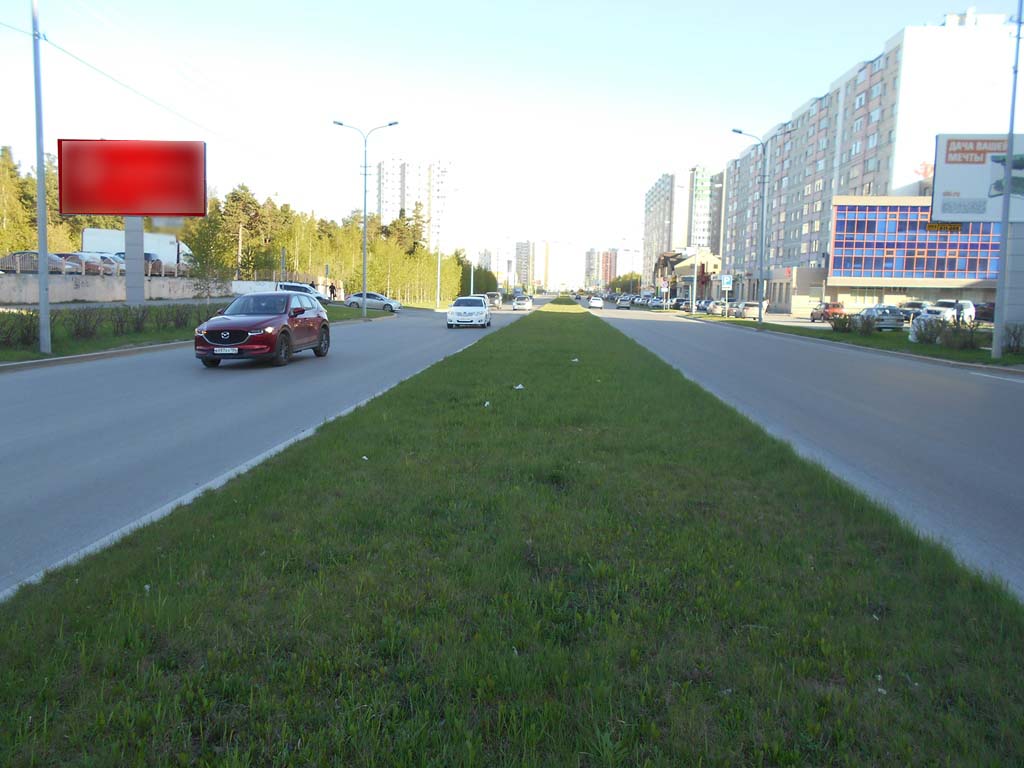 Фотография рекламного носителя, тип: Билборд 3x6, адрес: Иосифа Каролинского ул., д.13, Сургут, Ханты-Мансийский автономный округ – Югра, Россия. Сторона Б №960161