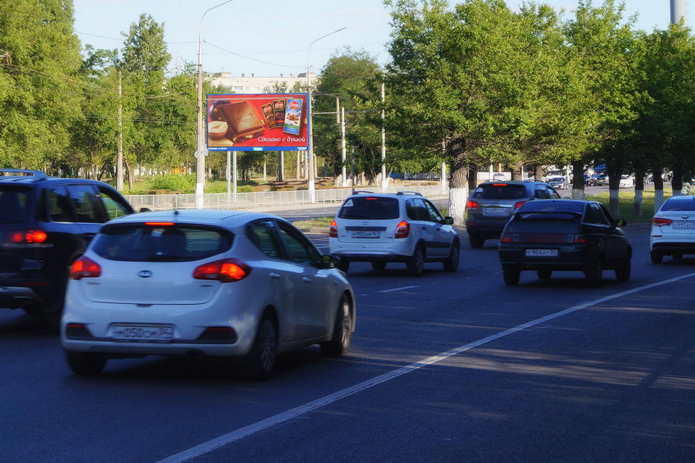 Фотография рекламного носителя, тип: Билборд 3x6, адрес: Маршала Жукова ул. Х Хорошева ул., Волгоград, Волгоградская область, Россия. Сторона Б №337788