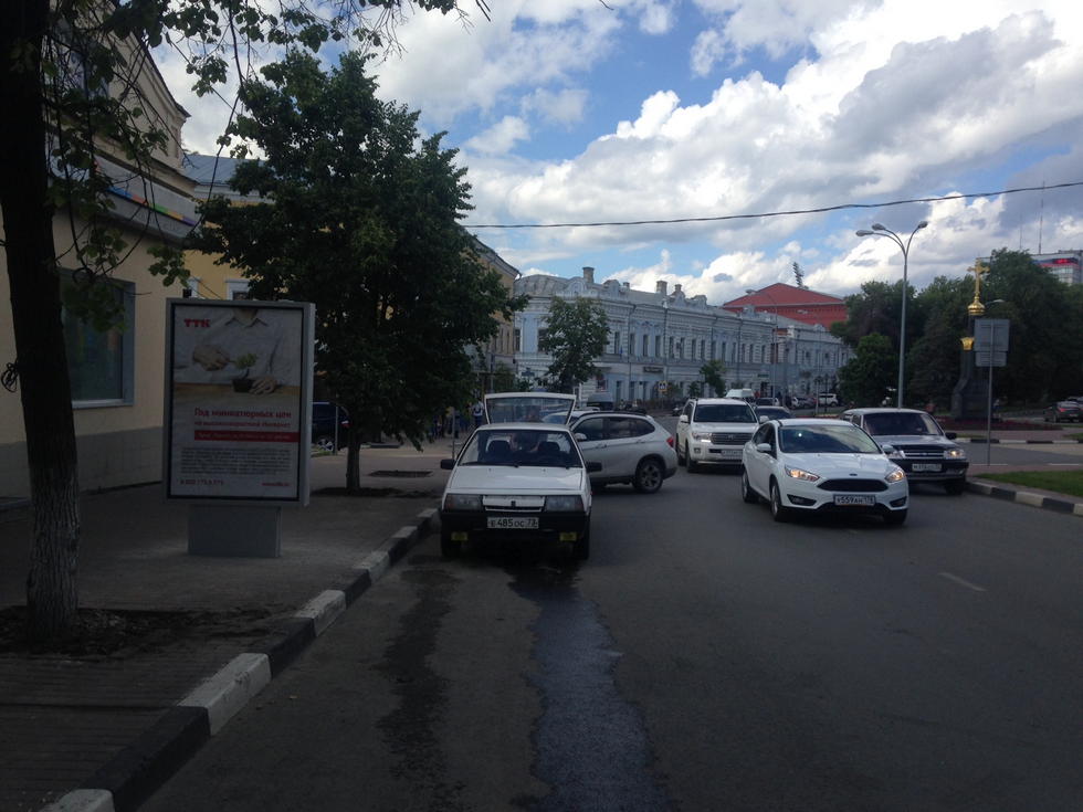 Фотография рекламного носителя, тип: Пилон, адрес: Гончарова ул., д.13, Ульяновск, Ульяновская область, Россия. Сторона Б №1027747