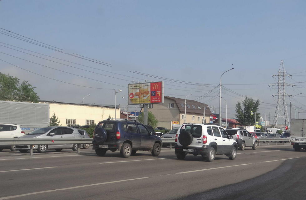 Фотография рекламного носителя, тип: Билборд 3x6, адрес: Шахтеров ул., д.39, Красноярск, Красноярский край, Россия. Сторона B1-B3 №515754