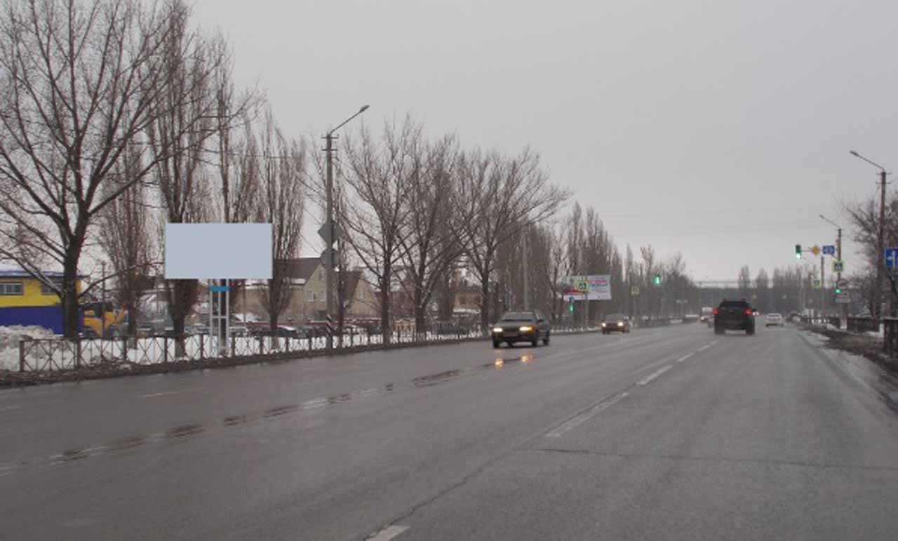 Фотография рекламного носителя, тип: Билборд 3x6, адрес: Харьковская ул., д.13 Х Комсомольская ул., на 894 150 м, Новошахтинск, Ростовская область, Россия. Сторона Б №1093629