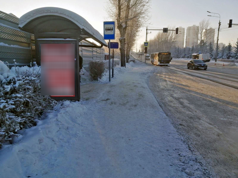 Фотография рекламного носителя, тип: Остановка 1.8x1.2, адрес: Свободный ул., д.74ж, Красноярск, Красноярский край, Россия. Сторона Б №1098239