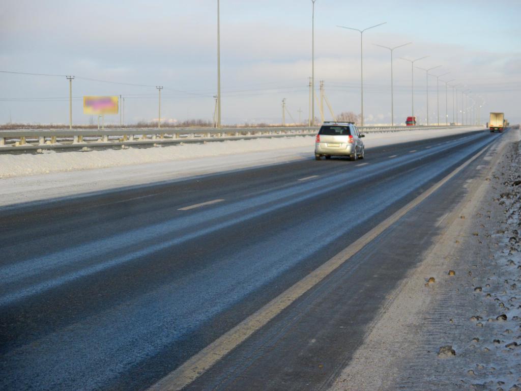 Фотография рекламного носителя, тип: Билборд 3x6, адрес: Пермь-Екатеринбург а/д, 16 300м, Пермь, Пермский край, Россия. Сторона B №758254