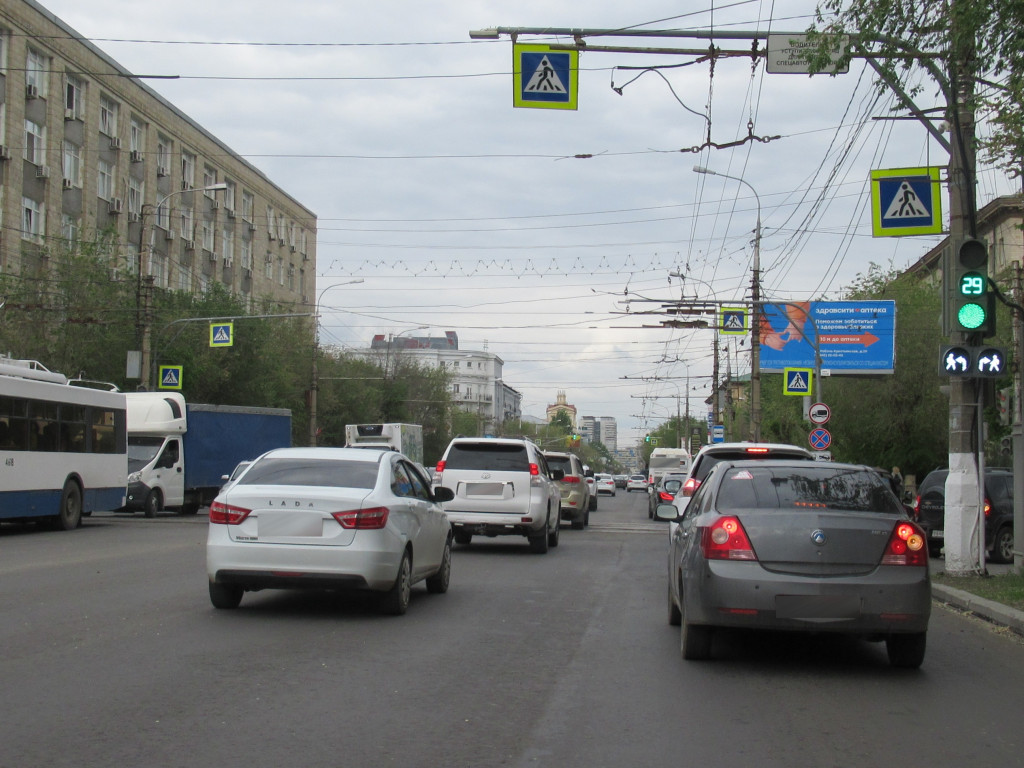 Фотография рекламного носителя, тип: Билборд 3x6, адрес: Рабоче-Крестьянская ул., д.29 Х Баррикадная ул., Волгоград, Волгоградская область, Россия. Сторона A №1000436