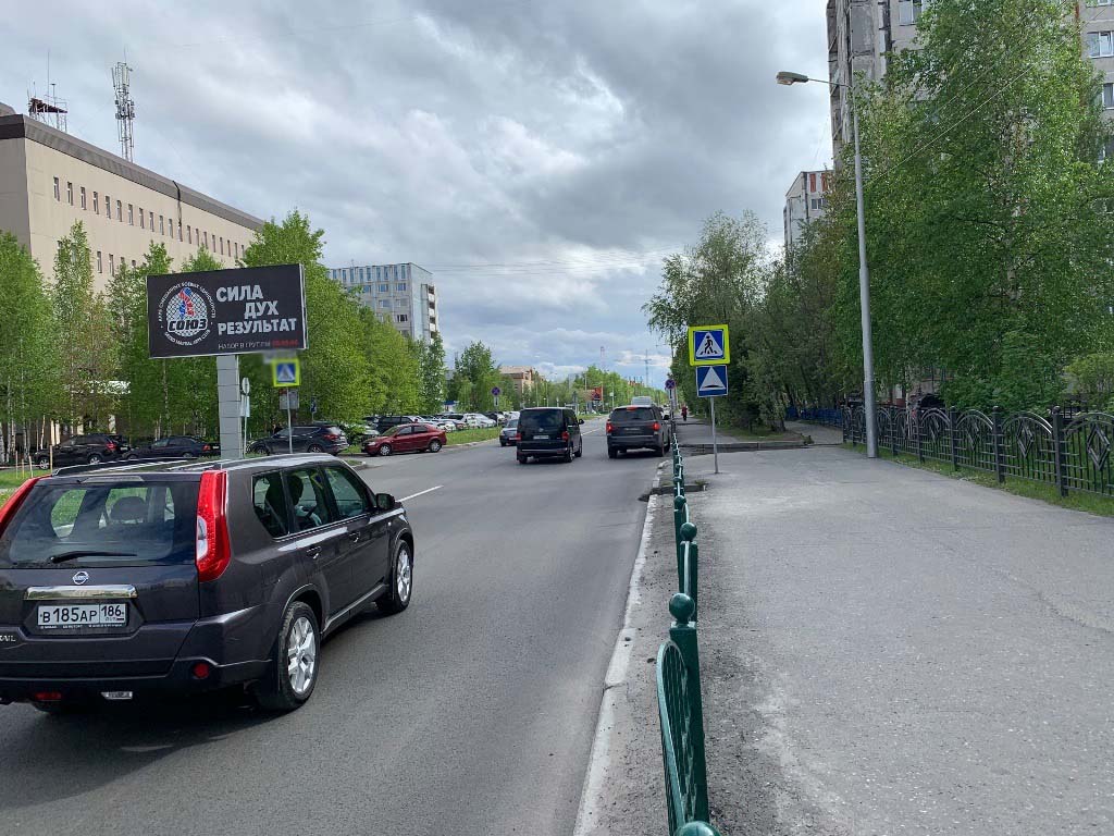 Фотография рекламного носителя, тип: Билборд 3x6, адрес: Григория Кукуевицкого ул., д.4, Сургут, Ханты-Мансийский автономный округ – Югра, Россия. Сторона Б №960093