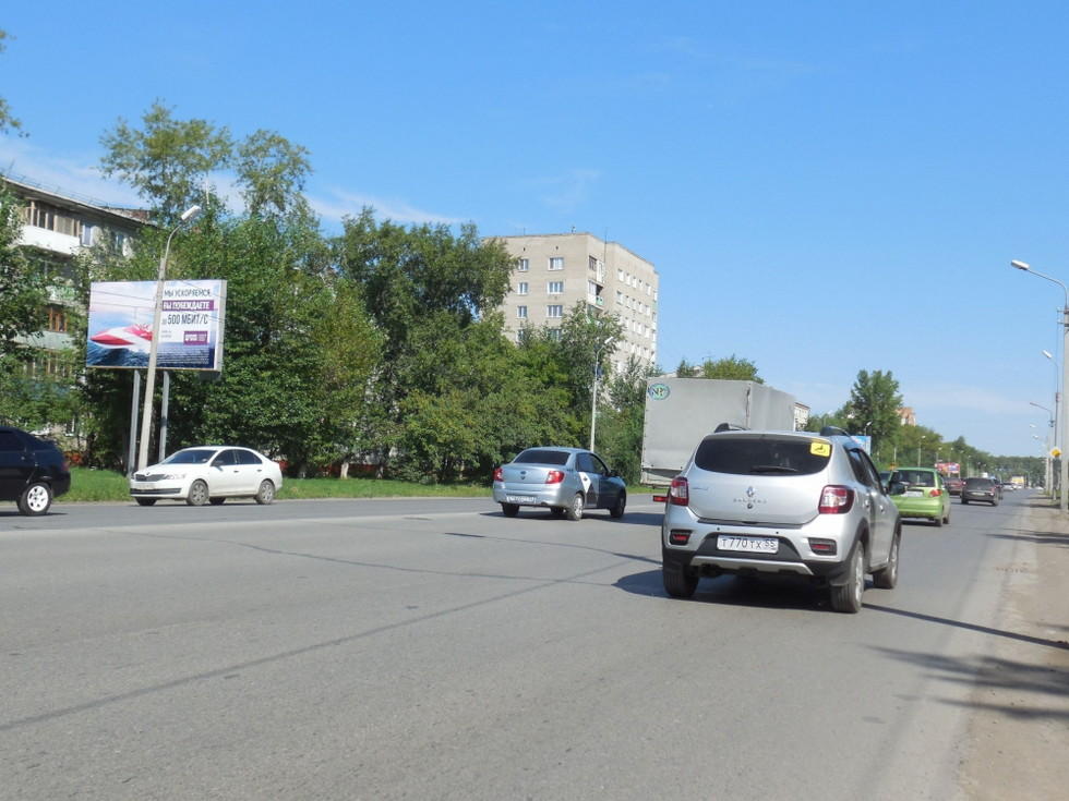 Фотография рекламного носителя, тип: Билборд 3x6, адрес: Челюскинцев ул., д.89, Омск, Омская область, Россия. Сторона В №1010215