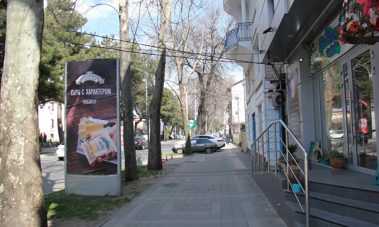 Фотография рекламного носителя, тип: Пиллар 3x1.4, адрес: Крымская ул. Х Гребенская ул., м-н «Лель», Анапа, Краснодарский край, Россия. Сторона Б №785163