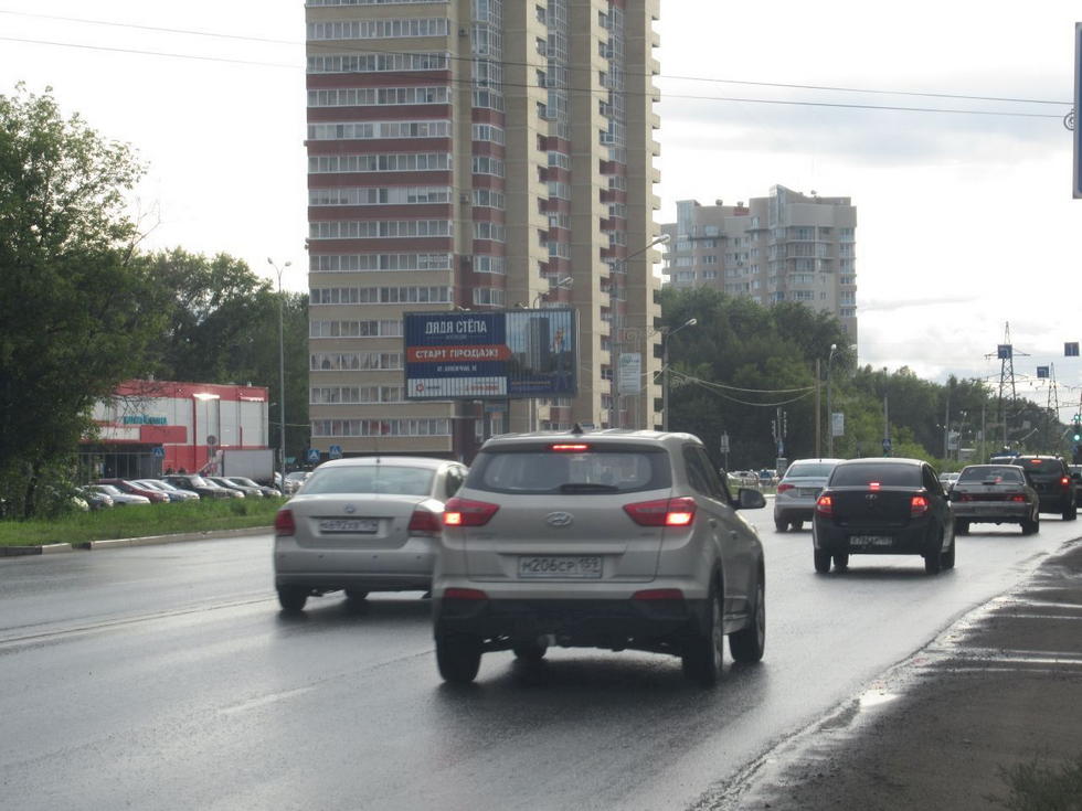 Фотография рекламного носителя, тип: Билборд 3x6, адрес: Светлогорская ул., д.15/1, Пермь, Пермский край, Россия. Сторона B1-B3 №755768
