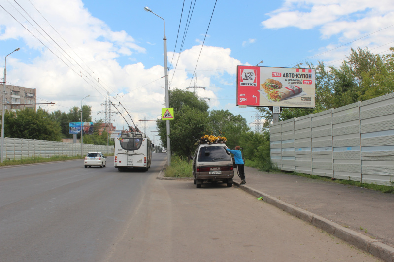 Фотография рекламного носителя, тип: Билборд 3x6, адрес: Елены Стасовой ул. Х Гусарова ул., д.3а, Красноярск, Красноярский край, Россия. Сторона А1-А3 №820607