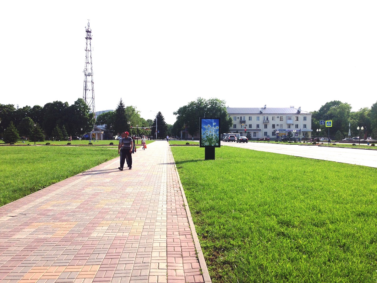 Фотография рекламного носителя, тип: Ситиформат 1.8x1.2, адрес: Октябрьская ул., д.38, Тихорецк, Краснодарский край, Россия. Сторона B №1041497