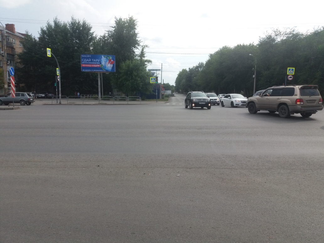 Фотография рекламного носителя, тип: Билборд 3x6, адрес: Дзержинского ул., д.105, Челябинск, Челябинская область, Россия. Сторона C №1058305