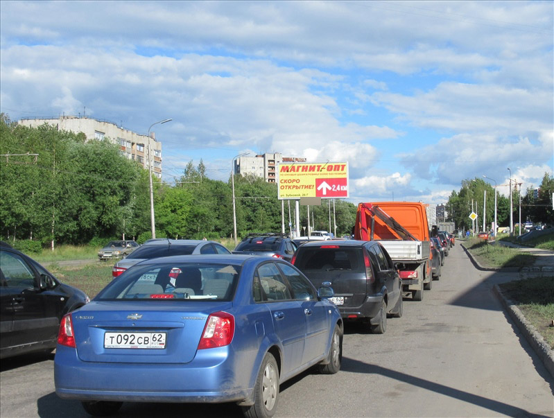 Фотография рекламного носителя, тип: Билборд 3x6, адрес: Зубковой ул., д.1, стр.2, Рязань, Рязанская область, Россия. Сторона А1-А3 №595998